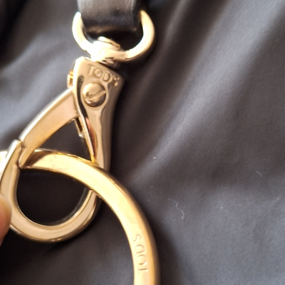 TOD’s Pashmy Luna Designer Black Nylon & Patient Leather Multi Zippers Handbag - Picture 14 of 15